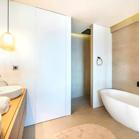 Mon Croisettee Bed & Breakfast Cannes